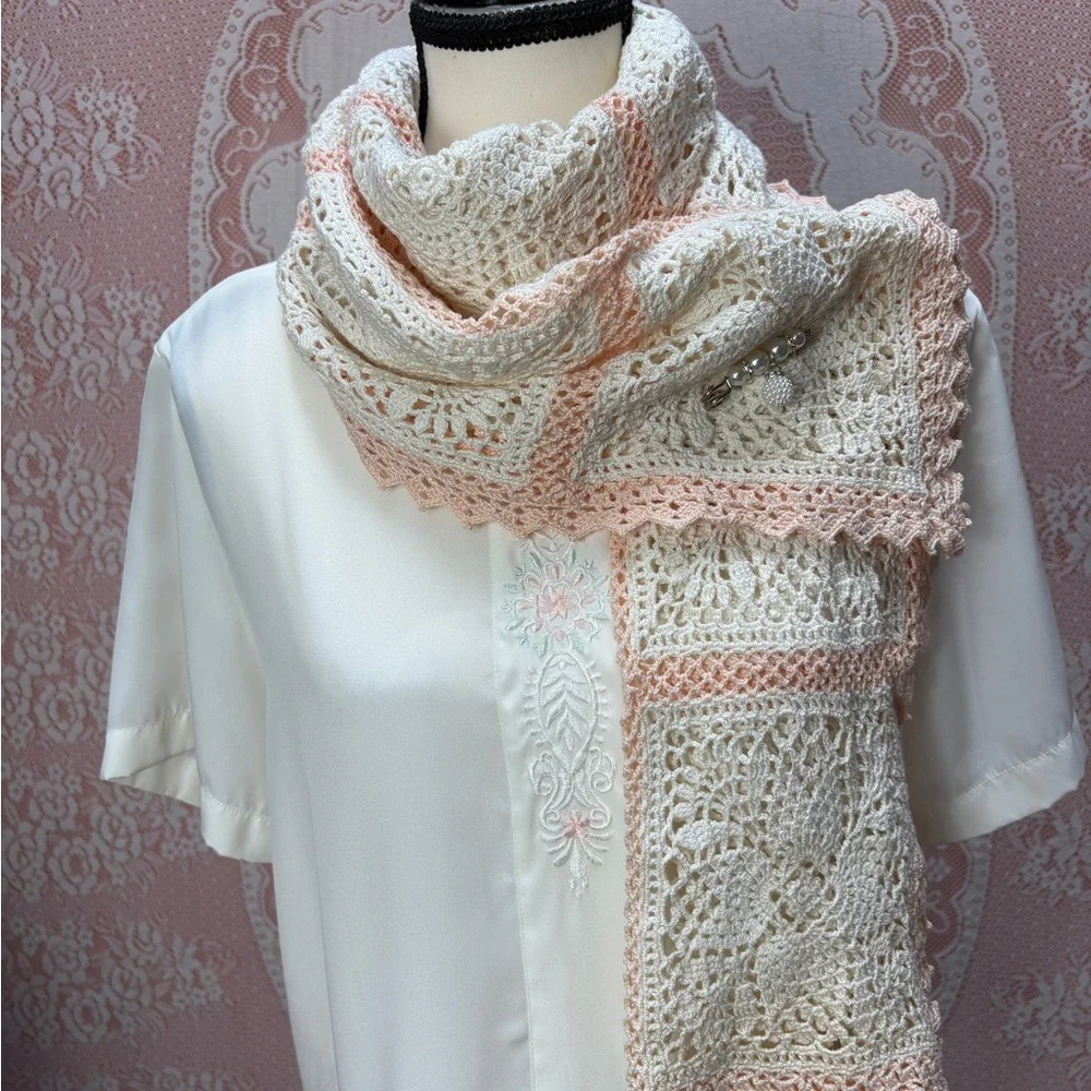 Romantic Heirloom Scarf Shawl - Picture 5 of 8